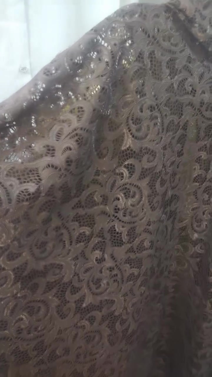 شال الكيبور الاصلي والحجاب الترند الجامعي يم ابو غيث حي الميلاد شارع السوگ قرب الكلمه
كل قطعه نازل عن السوك ٢٠٠٠
