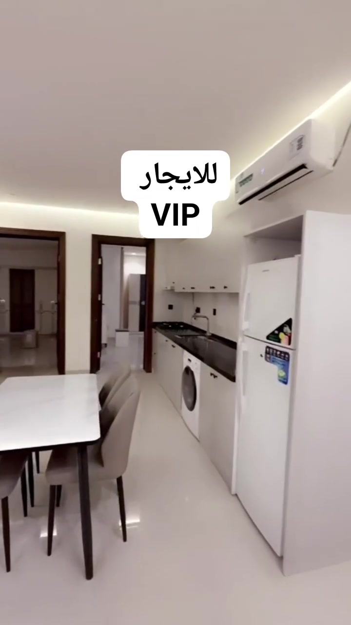 تتوفر شقق مؤثثه نظام مصعد 1300$
الداودي 613
للاستفسار ***********
