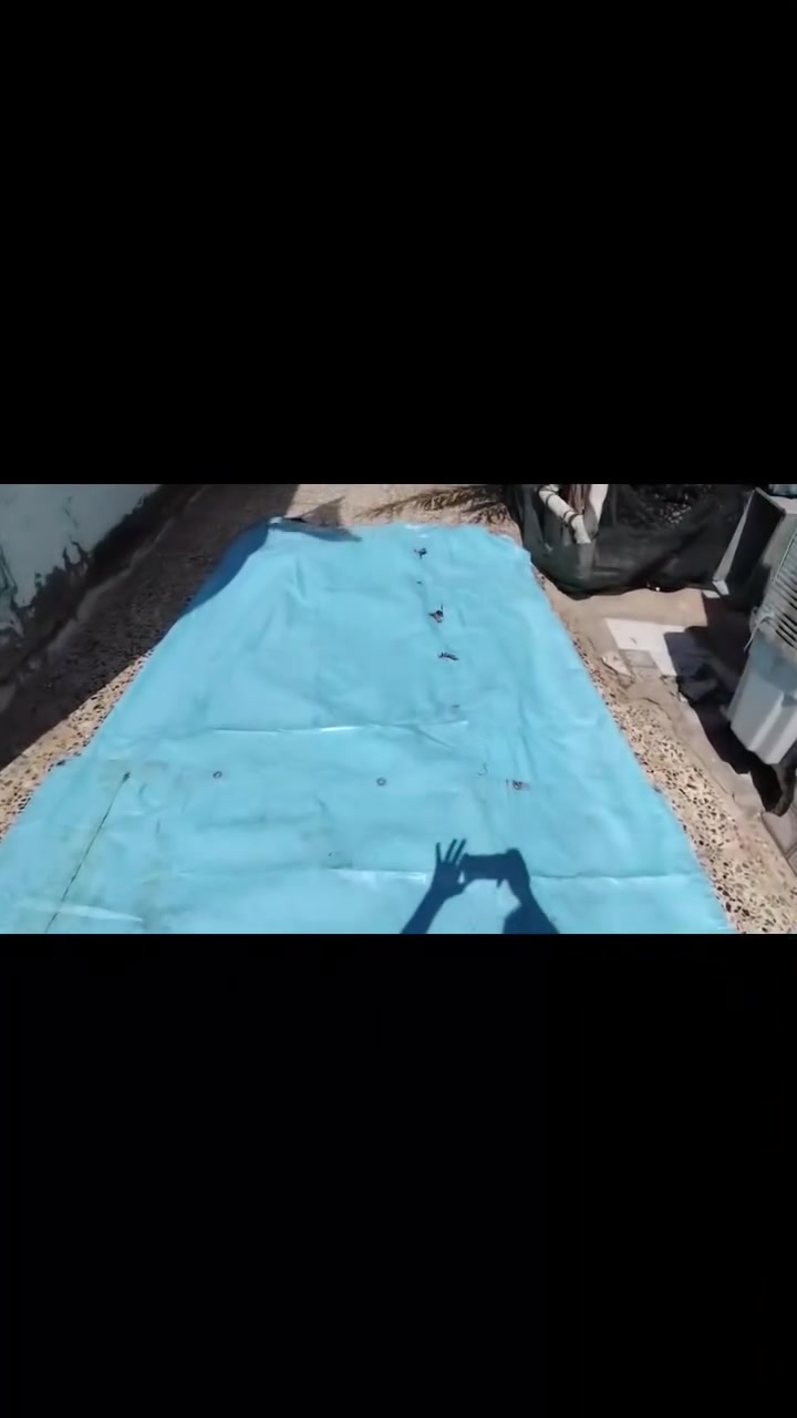 السلام عليكم جادر مطري مال كنتر كامل قطعه وحده/***********

نص مكتوب في الصور:
- HONOR X9c