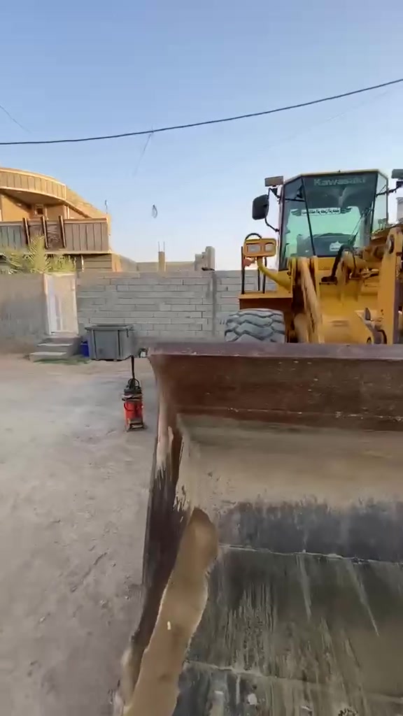 للبيع شفل كاوسكي موديل 2011 محرك هينو بم ونوزل
العنوان :الانبار _الرمادي
رقم المكينه أربيل
 رقم التلفون :***********
