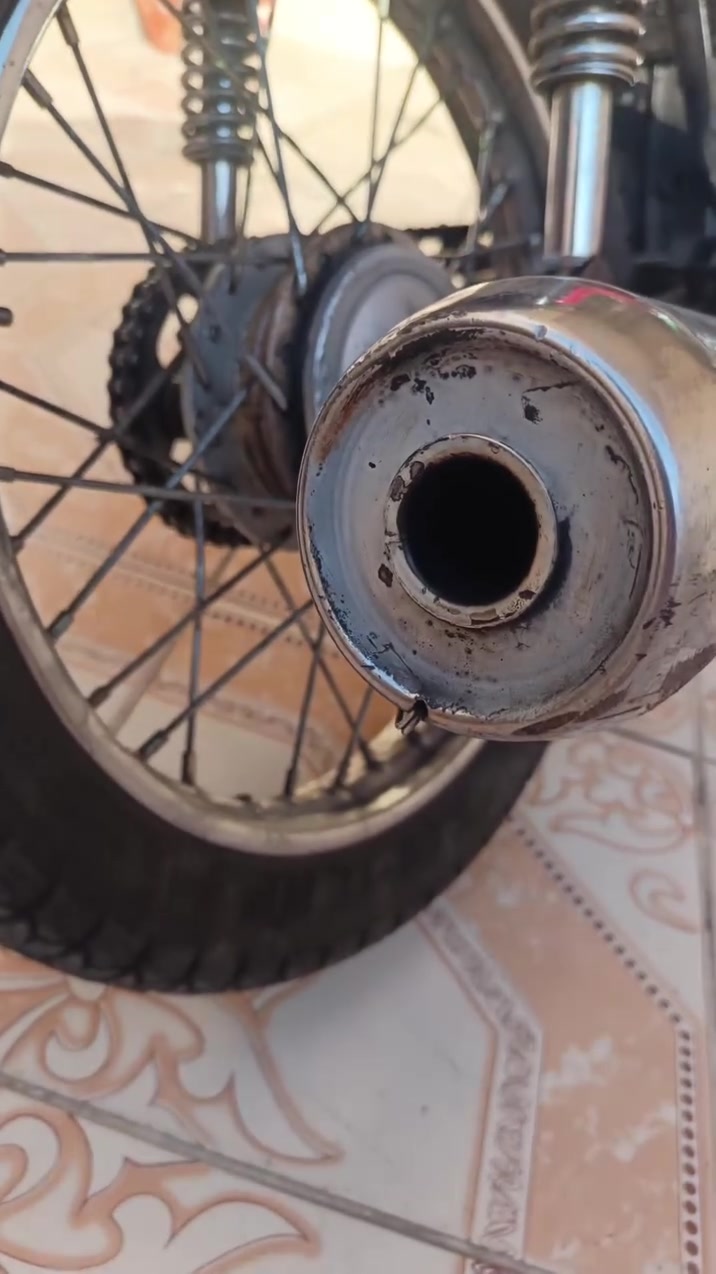 سافين 2022 
150cc 
المكينه معمره ثاني تبديله دهن 
300 وبيها مجال بسيط
***********

