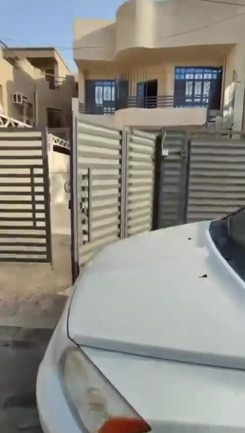 الكرادة • ٢٠٠م • كراج سيارتين
