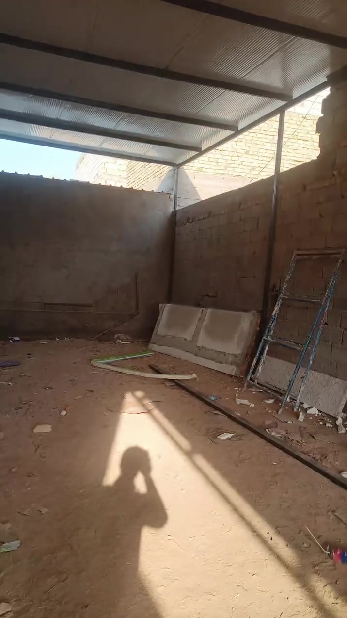سلام عليكم اهالي كربلاء الاعزاء احنه اثنين اصدقاء فتحنه مشروعنه الخاص بينه الي هوه حدادين متنقلين وهاذه شغله كبال عينكم الي يريدله حداد احنه بلخدمه نجيك لو بئاخر كربلاء هاذه رقمي ولي عنده شغل حداد بلبيت يخابرنه ويدلل ***********
