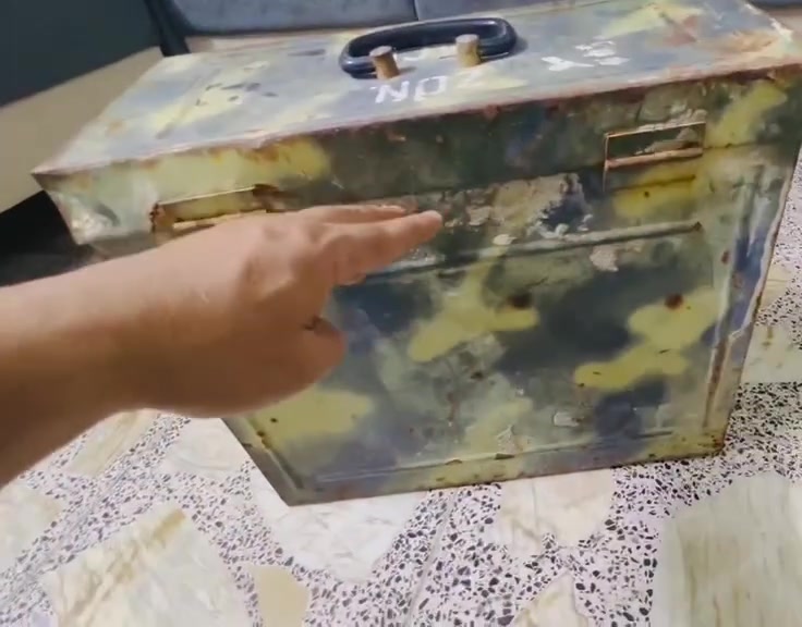 صندوق امريكي اصلي الحجم والقياس واضح بالصوره بغداد مدينة الصدر توصيل ماعندي *********** @إشارة
