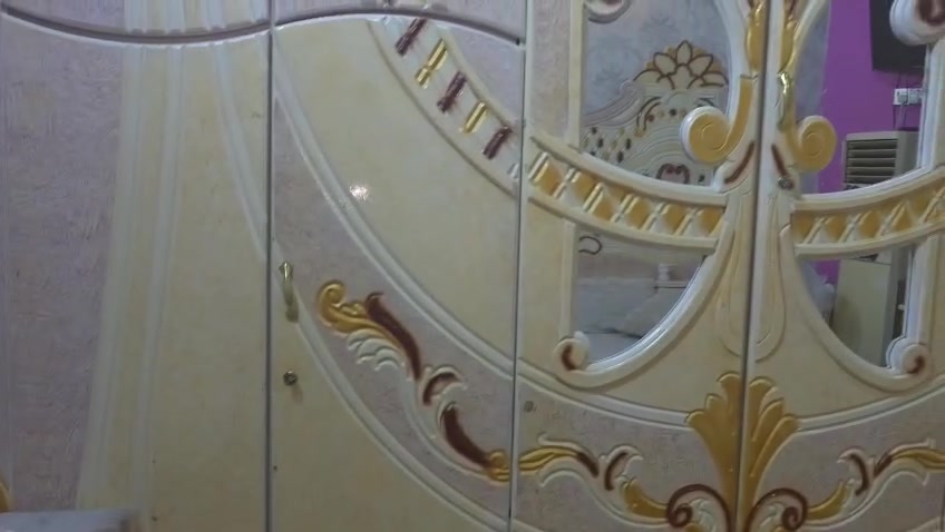 غرفه اخشاب للبيع نظيفه سعر 750 وبيه مجال عنوان الاسكان صناعي
***********
