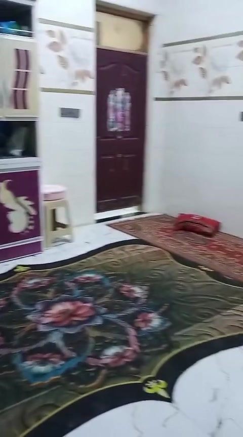 مكتب ولايه علي
بيت للبيع المساحه 200 متر طابو زراعي طابق ونص مشمول تطويب 

بنيان جديد طابوك أساس وسقف صب كونكريت مسلح 

يحتوي على غرفتين نوم وصاله واستقبال ومطبخ وصحيات داخليه وخارجيه وطارمه ومكشوفه 
الطابق الثاني غرفتين نوم ماكاملات

العنوان شارع المطار الجديد الفرع مقابيل شارع علكم 

السعر المطلوب 70 مليون وبي مجال 

للاستفسار إتصال أو واتس اب

*********** ابو علي العبدلي
