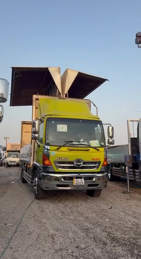 السلام عليكم متابعينا الاعزاز 
عرض اليوم هينو استرالي حافضه طول 6 وربع فحل 8 برغي بلاديه جديده مكينه80 فول عادي رقم بصره 
هذا العرض بتاريخ 
2026/9 /3 
#معرض_حسين_السفير_لتجارة_السيارات_الحديثة #الجميع #المتابعين
عنوانا البصرة الزبير 
للاستفسار.....
*********** 📞
*********** 📞
***********📞
