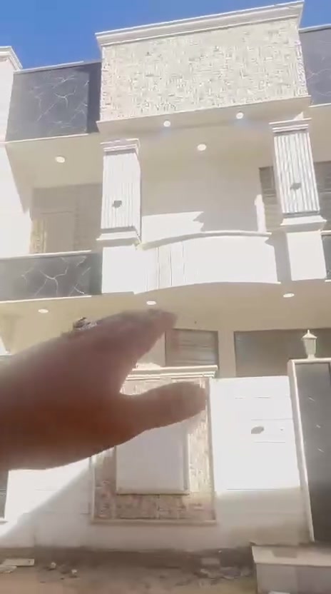 مقابل مستشفى الكفيل • قرب قاعة فيروزا • ١٠٠م