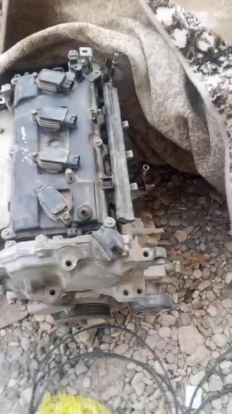 نيسان فيرسا • ٢٠٠٠ سي سي • محرك نظيف