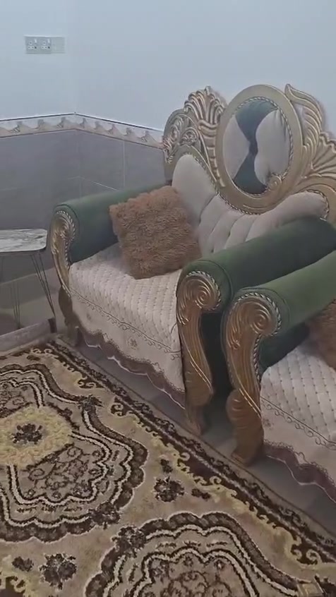 تخم قنفات • ١٠ نفرات