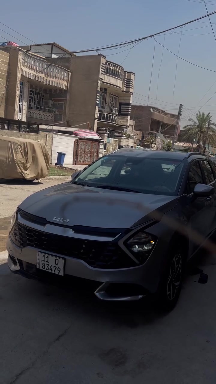 سلام عليكم سبورتج ٢٠٢٣ امريكي سياره نضيفه وجاهزه حادثه موضح بالصور رقم ***********8 سعر 170$
