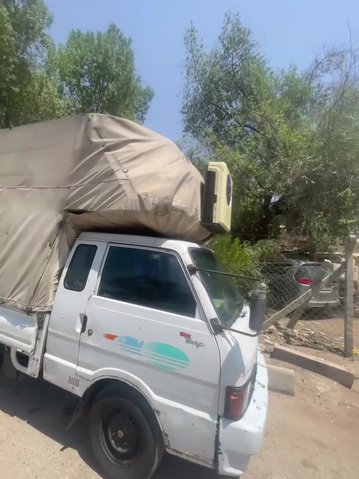 بنكو موديل 94 محرك كير اكسل كفالة  بدي مال عموشه جديد بيها سبلت ثلج ومبدل داينمو 120 أمبير يعني السبلت لا يفصل ولا يبوخ الساعه كلها شغاله كيجات كلها شغاله حتى كلوب الداينمو بالساعه رقم سياره صدامي عدي وكاله بيها بال 2009 سنويتها تعبانه عليها غرامات بال 7 مليون ابيع بدون تحويل سعرها 25 ورقه قفل مكان بغداد الدورة 
***********

