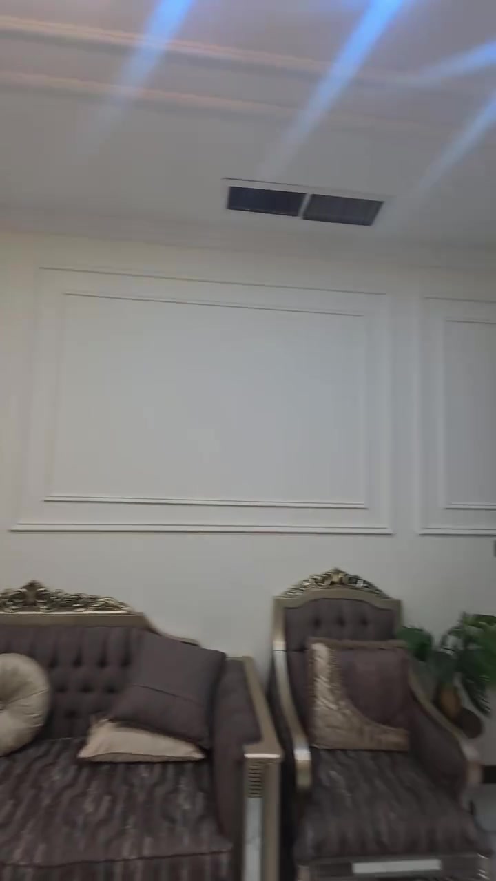 دار للبيع ١٥٠م على شارع ١٥م مقابل حديقة اربيل حي فرمان بران 
#عقارات #اربيل_دهوك_سليمانية_كركوك_بغداد #اربيل_العراق_كوردستان_ديالى_بغداد 
*********** ***********#
