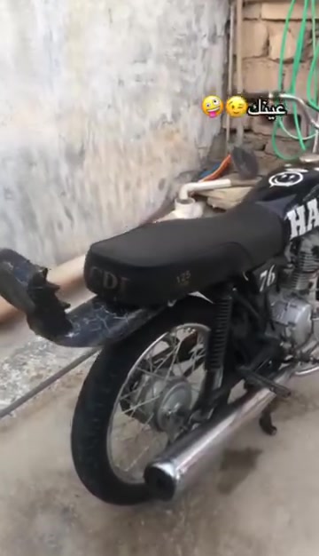 ارشه 18 للبيع
سعر ميتين 
مكان منصوريه جبل 
رقم7711440021
