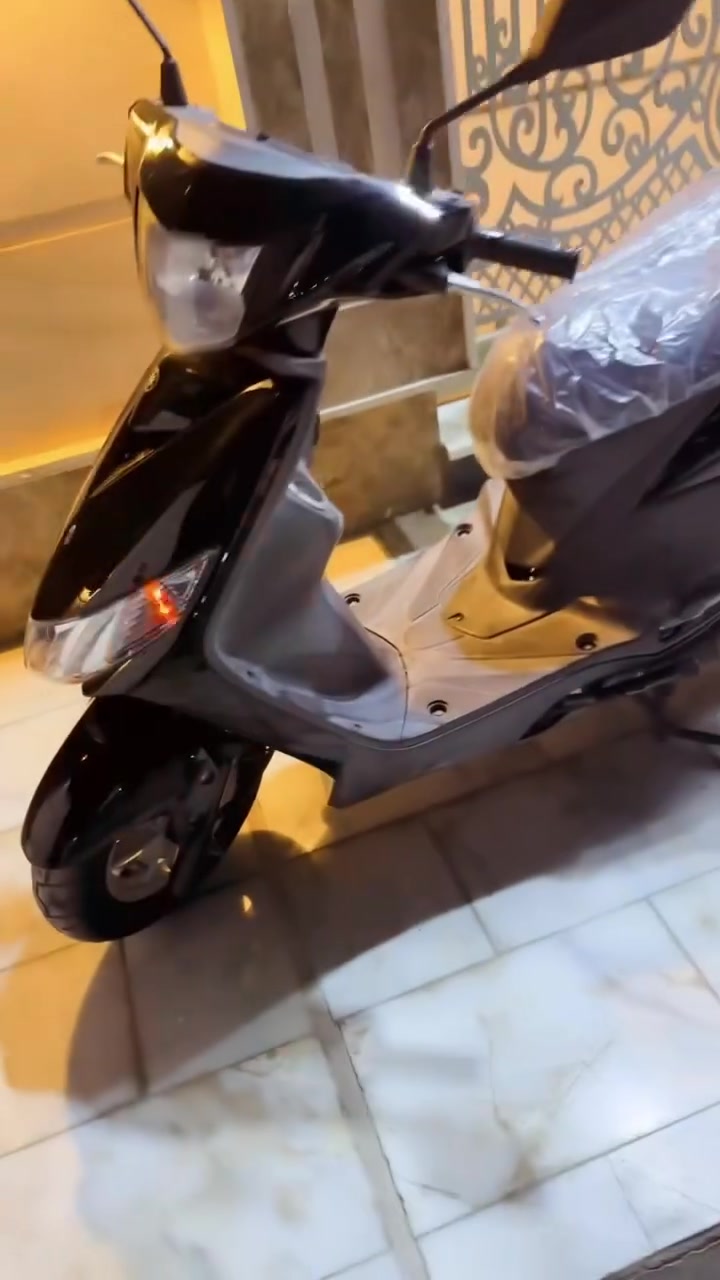 سلام عليكم دراجه جيتي ار دراجه نزلته بيدي من الرمبه دراجه مكينه ناعمه شلعه ومعدل طياره دراجه قويه بمعنه الكلمه بس الدراجه طكت المازده مالته بس لايلونه مو المازده كله مكاني بغداد حي اور ***********ما تشتري لا تتصل ودوخني
