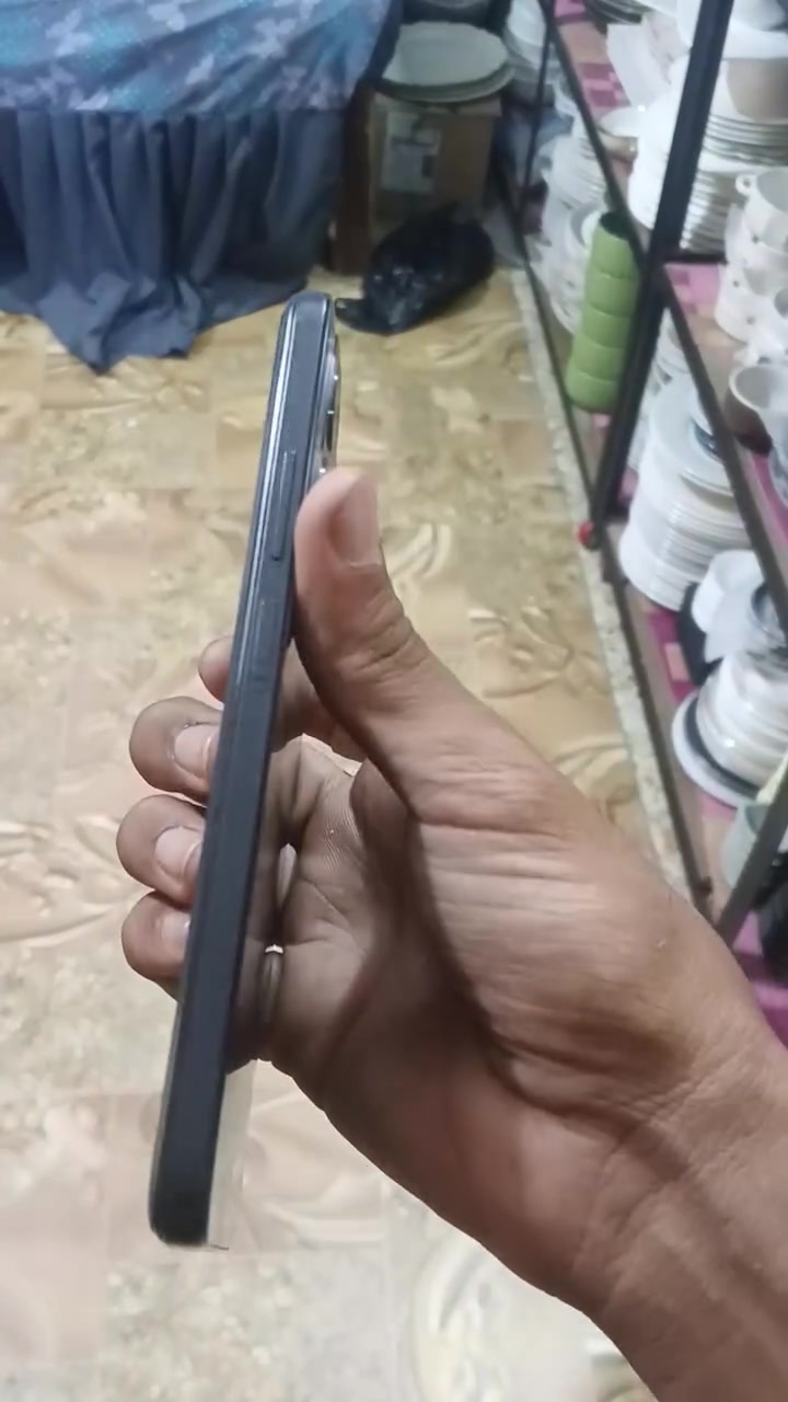 ريدمي نوت 12
ذاكره الجهاز 256
يدعم فريم 60
جهاز مبدل شاشه وكاله فقط 
الجهاز راقي 
فقط ابيع جهاز بدون كارتون بدون شاحنه 
فقط جهاز 
سعره 125الف 
البصره المطيحه ***********
