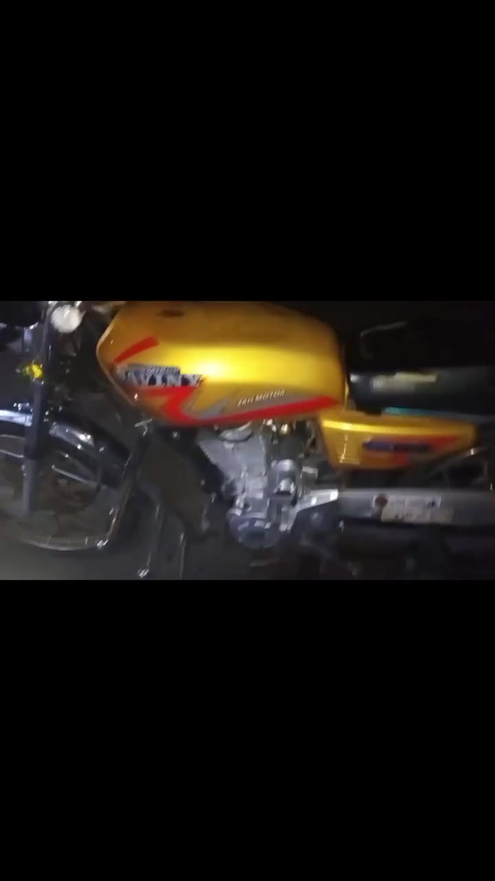 سلام عليكم
دراجه سافين خمسه كير موديل 24 محرك كبس مامفتوح لاصرف ولابخار نشاط فول كهربائيات شغاله سلف شغال دبلات شغاله دراجه كل عيب مابي دراجه مال جنيه مامتعوبه  السعر 670 بي مجال للشراي مكاني كركوك حي الخضراء ***********
