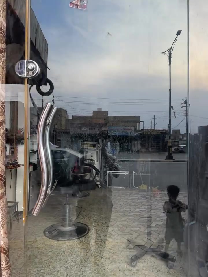 باب محل • عرض ٢٧٥ • طول ٣م