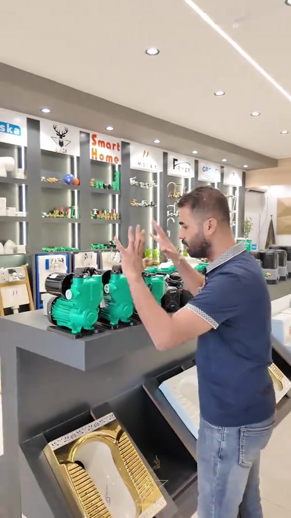 ⁨	⁨	الشادن للوكالات التجارية  اقوى عرض بالعراق  جميع انواع الماطورات من ماركة شمجي من الماطور الصاعد وكذالك النازل والبوستر والغير بوستر بجميع الاحجام متوفر وضمان 3 سنوات حقيقي 100‎%‎ استبدال مباشر داخل المعرض والاسعار تنافسيه بأسعار الجمله هاي الاسعار ما متوفره بكل العراق ابداً  التوصيل متوفر لكل محافظات العراق  هاي العروض فقط لدى الشادن راح تحصلها  العنوان بغداد-جكوك-الشارع العام-مقابل عادل ماركت  للاستفسار الاتصال او مراسله واتساب  *********** 📞 ‭ ***********‬ 📞 #عائله_الشادن 

نص مكتوب في الصور:
- انسادن المؤسسة التقنية