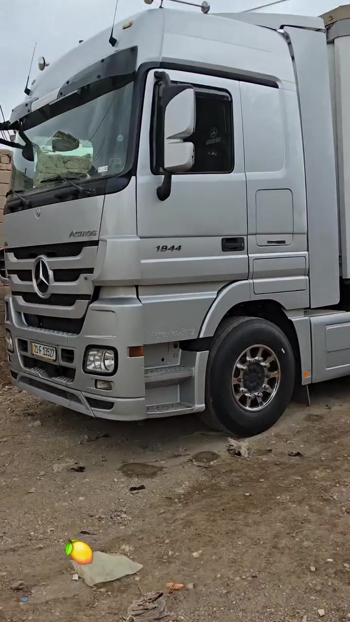 ‏‪***********‬‏
