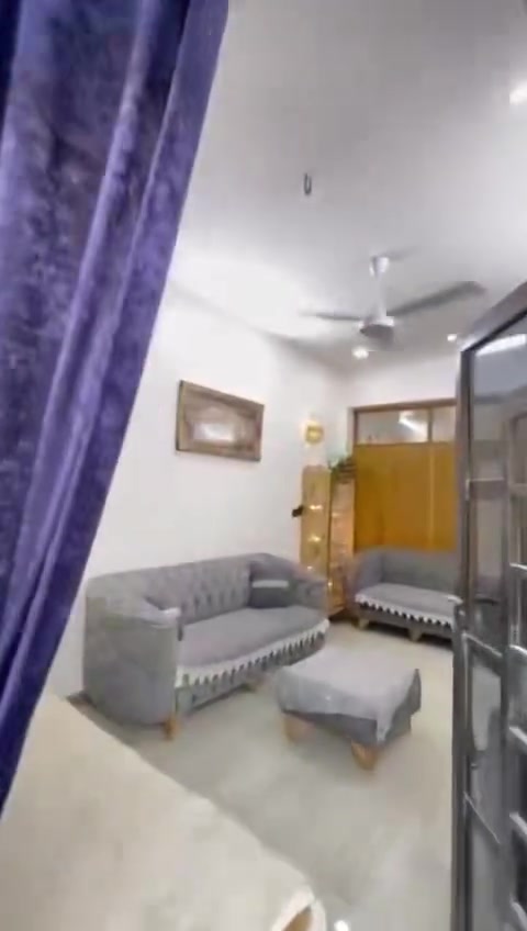 بيت طابقين للبيع كامل من كلشي
مساحه ١٠٠ متر 
موقع البيت دوره خط النفط 

***********
