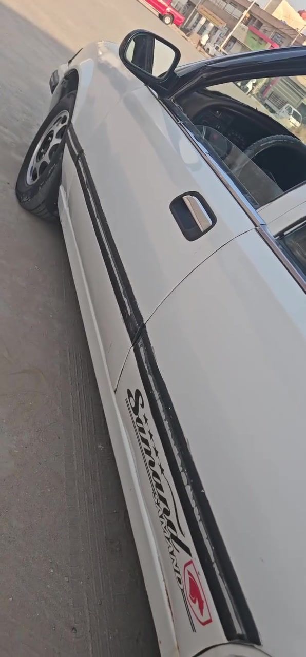برنس رقم بغداد انكليزي سنوية بأسمي
هزه جديده وسنويه جديده 
السياره احلى من الصور جهازه ونضيفه
محرك مفتوح نظيف . مو مسكر 
كير اوتماتيك بس ع البك شويه بي صفنه ثانيه وحده 
قفل ع الريموند 
كهربائيات كلها شغاله
مكانها بابل جبله 
السعر 35 قفل
***********
ما متواجد ع النت اتصال فقط ع الرقم
