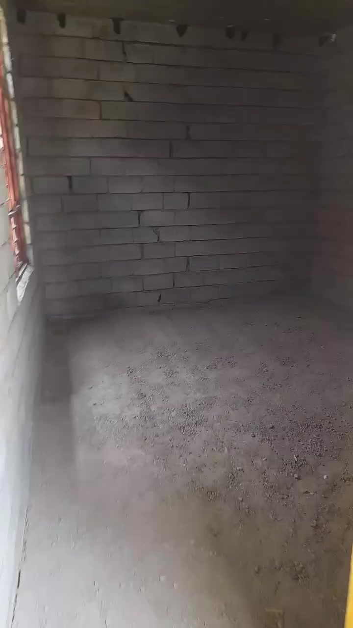 السلام عليكم عندي هيكل للبيع وبتلو عندي وقطع اراضي زراعي للبيع ودوانم عل شارع العام تجاريه وجه عل شارع العام مباشر حي المصطفى النهروان عل مشروع اليم مطعم جواد *********** ***********
