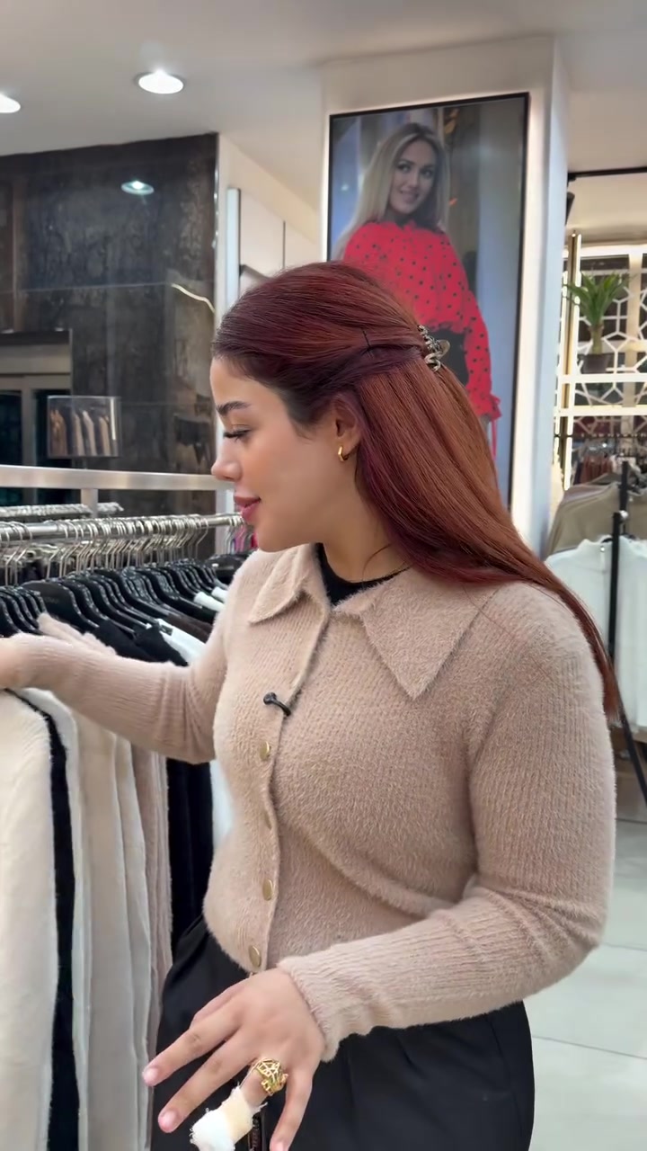 ⁨	⁨	NEW COLLECTION 🍂
الموسم الجديد يبدأ من هنا 🤎
اكتشفوا مجموعة خريف وشتاء 2026/27 الآن في الكوخ للأزياء.
#كوخ_الصليخ #ترند #تسويق #شتاء⁩⁩⁩⁩⁩⁩⁩⁩⁩⁩⁩⁩⁩⁩⁩⁩⁩⁩⁩⁩⁩⁩
