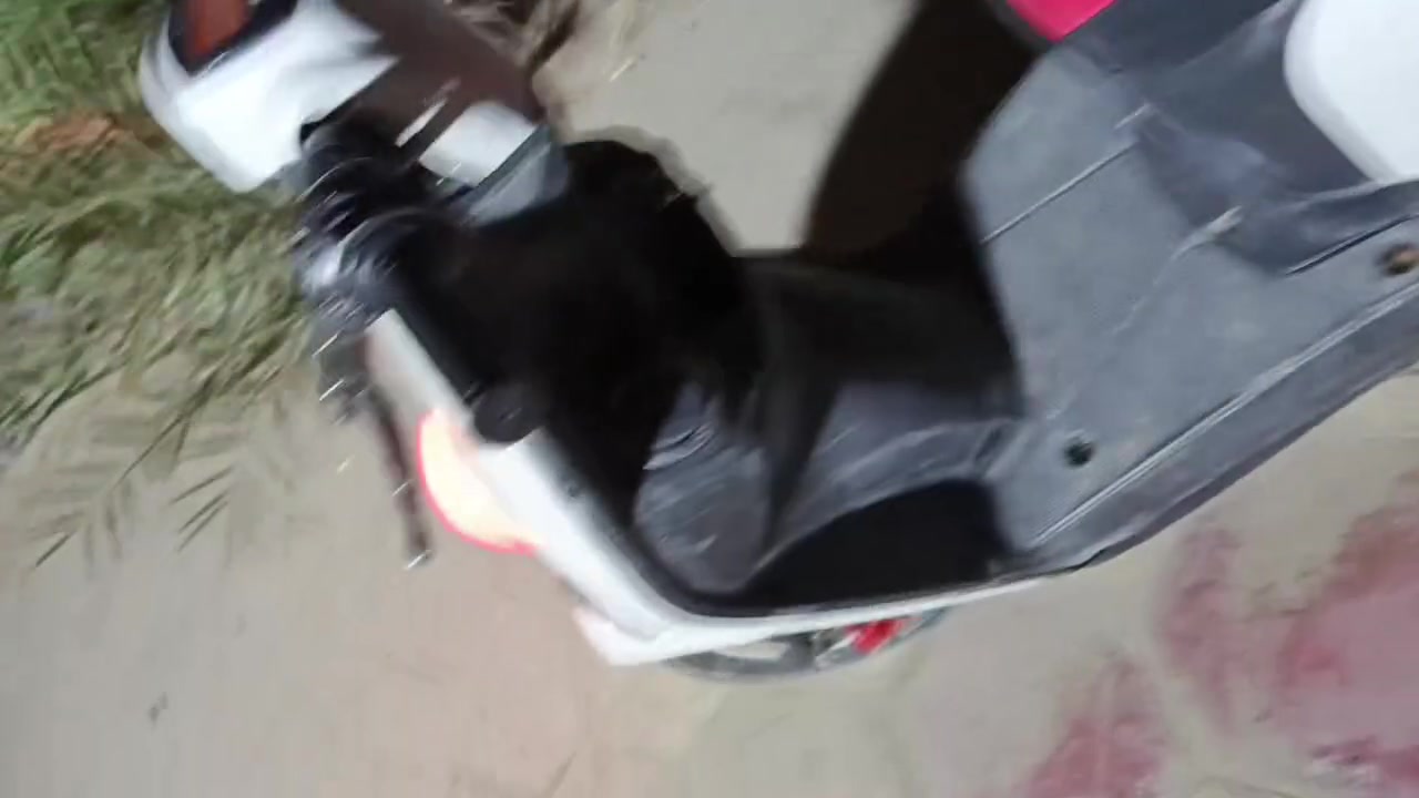 بوليس • نظيفة • الماكينة مامفتوحة