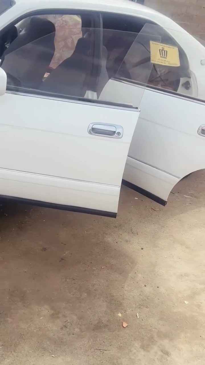 السلام عليكم. مرخصت راعي لكروب. بطه منفصل. للبيع. سياره خير من الله محرك صارله 5 اشهر شاده 2500 او كير جديد سياره بسمي رقم إنكليزي سنويه سنتين تخم تاير. جديد سياره مصبوقه عام موديل 92. مكفوله اصوليات البصره أبي الخصيب عنوان. سعر 60 الي يريدها يراسلني او يخابرني ع هاذا الرقم ‭***********‬ رجائن الي مو شراي لا يتعبني
