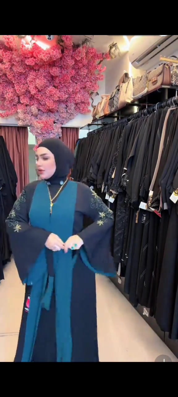 #عبايات_غادة_العميري 
