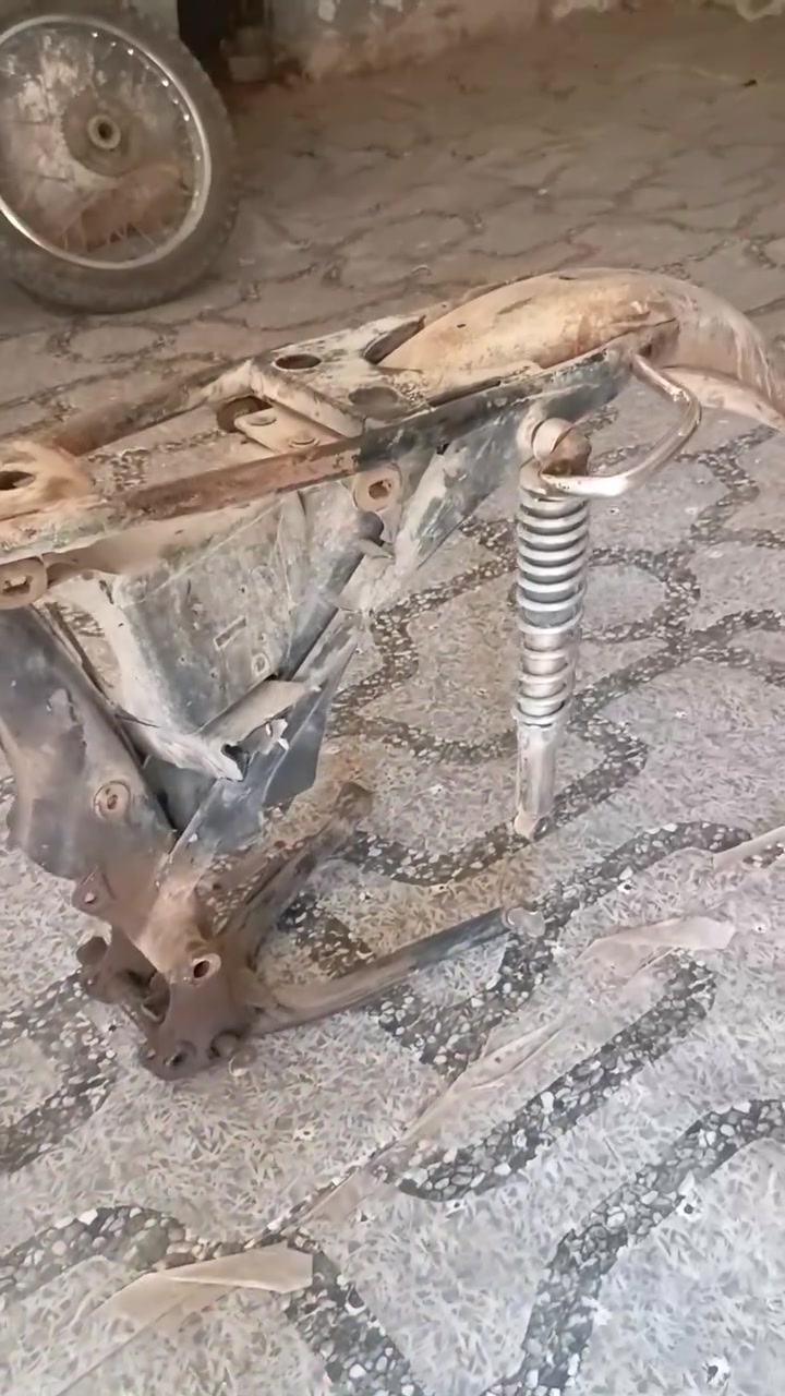نعيد النشر بسبب الناس التعبانه للبيع سعر 90 وبيه مجال قليل مستعجل عله بيعته ***********
