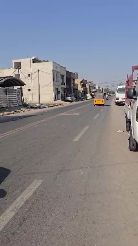 للبيع بيت فول طابقين ونص الخطيب الزراعي ١٠٠ متر الواجها ٥ والنزال ٢٠ بناء سنة ٢٠٢٣قريب الهياكل شارع عشرين الفرع المقابيل دكتور عبد المنعم يحتوي على استقبال وحولي مطبخ وخمس غرف نوم وحده منهن الاخيره سندويج بنل وصحيات خارجيه وصحيات داخلية وصحياة الطابق الثاني  ابكاع حميد العويني (‏‪***********
