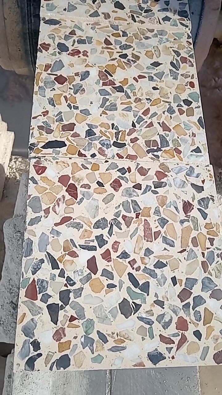 كاشي رقم اربعة كوكتيل سعر المتر ثمانية وربع مجلي وكامل مطروح بالمعمل قياس 30×30

ارقام المعمل 
*********** واتساب + اتصال
‏‪***********‬‏ واتساب + اتصال
*********** اتصال
