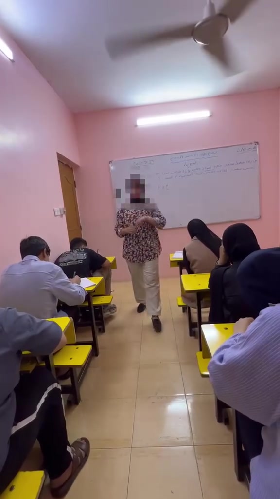 🎓 معهد العميد النموذجي

من أول خطوة… نبدأ وياكم طريق النجاح ✨
📚 متابعة واهتمام وأجواء تعليمية تساعد الطالب يحقق أفضل مستوى.

معهد العميد النموذجي… لأن مستقبل ابنك يستحق الأفضل. 🌟

📍 العنوان: البلديات – UN – شارع حسينية خديجة الكبرى، قريب شارع 30
📞 للاستفسار: *********** #معهد_تدريس
