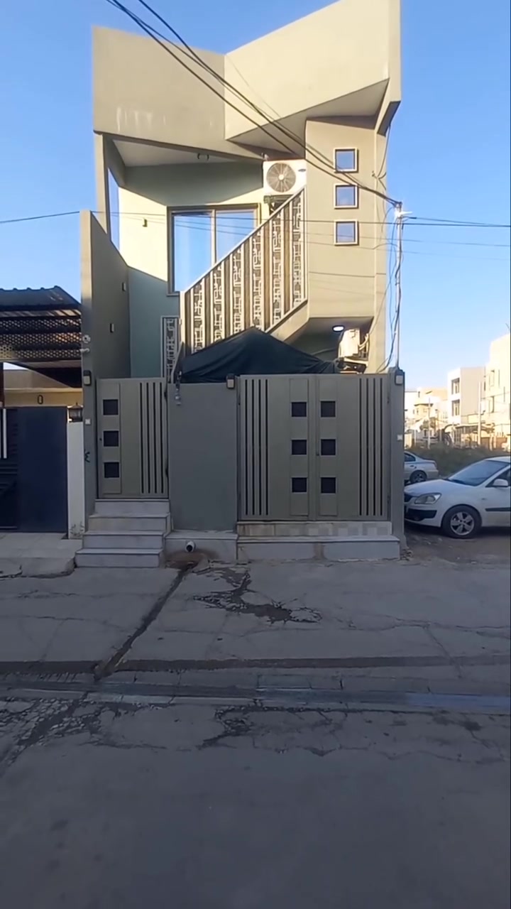 مكتب ابو شمال للعقار ✅️ دار للبيع في حي الصديق قرب ماركت الفحام 

💥 مساحة 100 متر طابقين بناء 2023

💥 شارع صبة 8 اتجاه قبلة 

💥 سند حديث مكاتبة مع الشرعي 

💥 السعر 165 قابل للتفوض الوارد 650الف شهريا 

*********** 
***********
***********
