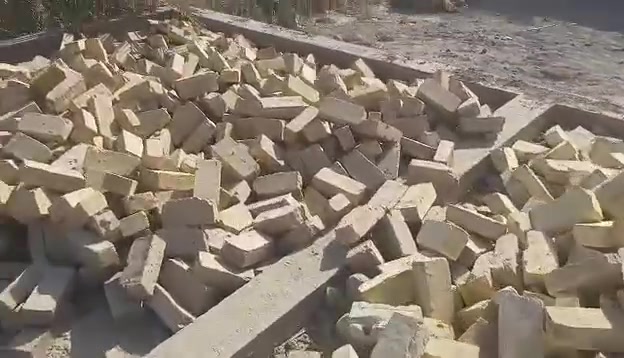 طابوك للبيع
دبلين ونص ***********
