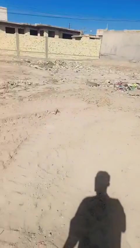 سلام عليكم قطعتين للبيع قرم المرسه المساحه 220 قطعتين 440 تفاصيل عل رقم مامتواجد عل فيس المايشتري الايدخل ***********
