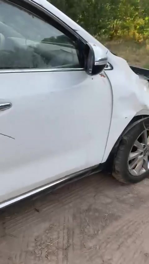 السلام عليكم البيع سورنتو 2018رقم بغداد دولي باسمي
ابيع على حادثه  الموضح بالصورة شغاله تمشي 
مكينه 6سلندر سابقن مكفوله 
*********** مكاني بابل الاسكندريه غير متواجد خاص
