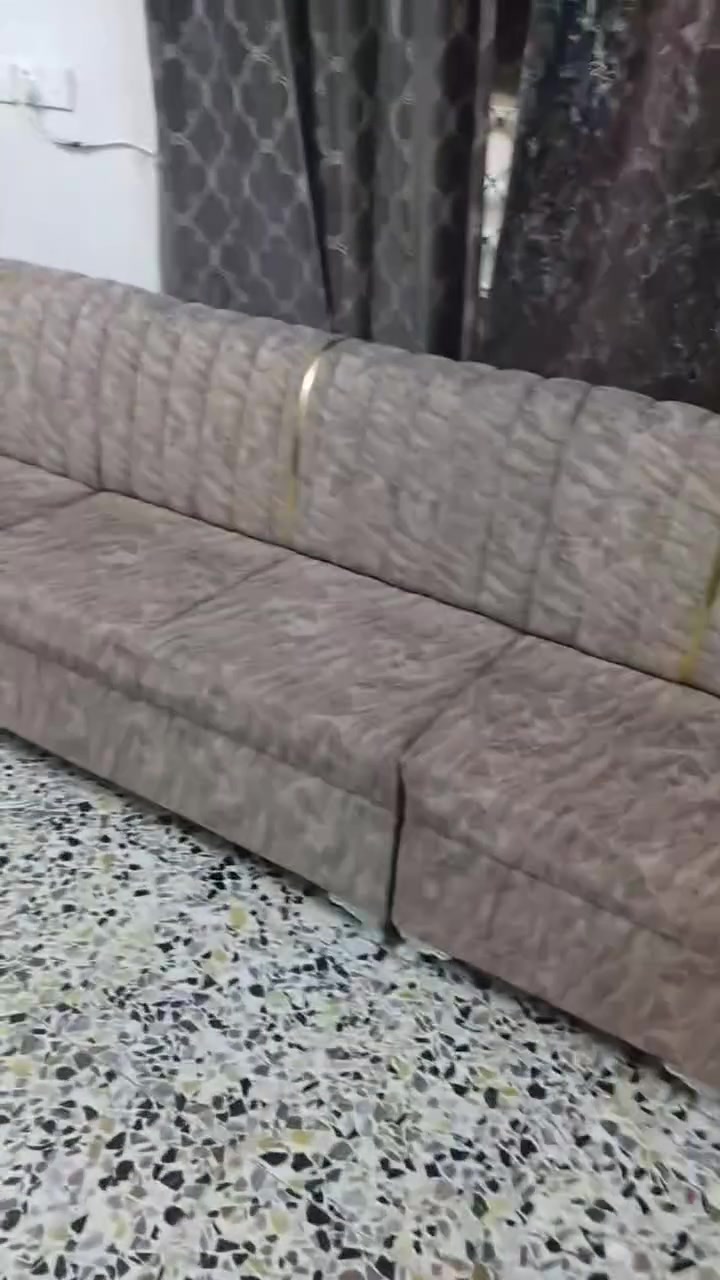 ديوان خشب • ٨مقاعد • زاوية سفنجه