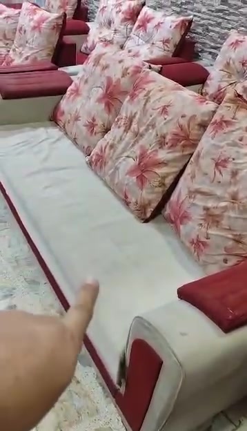 سلام عليكم 
متوفر تخم للبيع مكانه بل حله السعر 175 وبي مجال 
للتواصل والاستفسار ***********
