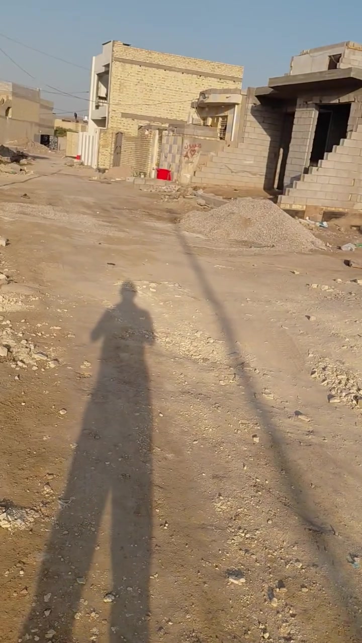 السلام عليكم بيع مستعجل
قطعة ارض مساحة ١٠٠ متر موقعهة بالسياسين الزراعي السعر ١٨ مليون وجه ٥متر ونزال ٢٠ متر كافة الخدمات متوفرة اي استفسار اتصل ***********
