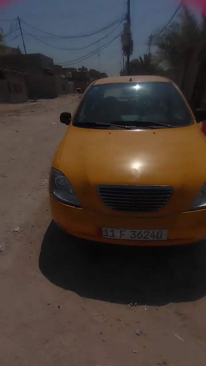 سلام عليكم طيبة موديل 2016 رقم بغداد انكليزي بسمي مصفره هيه وغرامات  وسياره كير مكينه خير من الله مكفوله كفاله عامه لاضربه ولاتبديل شواصي صدر كله جديد. دواخل بجيس دوشمه تبريد ثلج وسياره شاشه كامره حساس نضيفه كلش سعر ٣٥ رقم ***********ومكان بغداد البلديات
