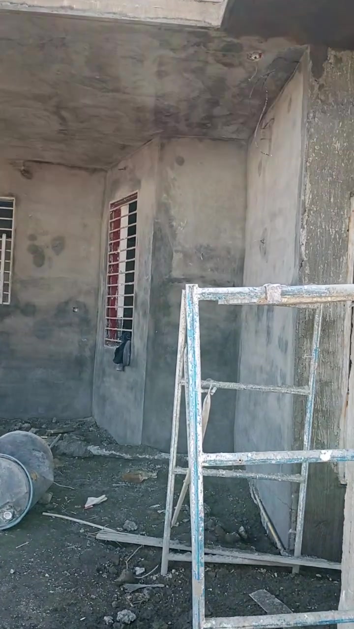 يوجد كادر لبخ من الموصل سمنت شطب وسقل 
شغل فول رمل ابيض سعر المتر   4000 والاكل
علينة لا تتقيد بينة مجرد الخبز والماء مبيت نفس 
  موقع العمل  هاتف *********** و*********** ابو براهيم

