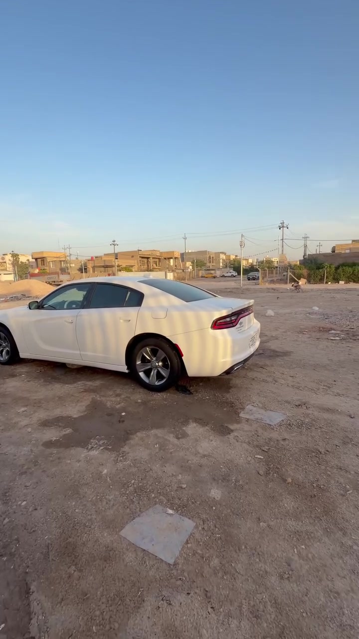 السلام عليكم
جارجر 2018 sxt
كنديه طابه كفاله عامه اهنا بلعراق صار بيها نص جاملغ خلفي صبغ بدون دواخل اوايرباكات سليمه 
سياره نضيفه كلش رقم بغداد بسمي تحويل ثاني يوم 
ويلsxt جديد تخم تاير جديد سياره مامشتغله خط ماشيه 10424mi
سونار مرفق ويه المنشور 
سعر السياره 235 والسوك كلشي بي 
مكاني بابل الحله 
***********

نص مكتوب في الصور:
- N° di omologazione SS2215 n° 19056 سونار تيربو كار TURBO CAR رقم السيارة /22436 نوع السيارة /جارجر حالة الشاصي لا يوجد ضرر حالة اللغد لا يوجد ضرر بأداره سيد محمد *********** *********** شارع 80 نجف قرب استداره حي العسكري