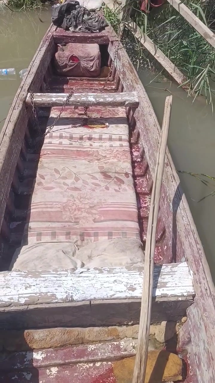 مكينه دهاتسو هيه وبلمهه للبيع المكينه مامشتغله هواي جديده شرط الفحص
الناصريه /الشطره***********
