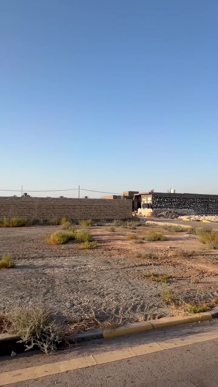 باسعار مناسبة جدا 
📌 قطع أراضي سكنية وتجارية للبيع بمساحات مختلفة  مباشرة على الشارع الرئيسي.
 
متوفره كافه مساحات حسب الطلب 

من 100 متر والى 1000 متر واكثر 

 خدمات جاهزه  
  ماء 
 كهرباء 
 تبليط 
 أناره 
ارصفة 

� العنوان 

على طريق بغداد -كربلاء بين المسيب والاسكندريه ويبعد عن كربلاء المقدسه 30 كليو 

للاستفسار الاتصال : 
***********  اتصال + واتساب
