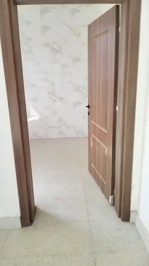 طلاب فقط شارع بوتو خلف مستشفى الدورة ***********
