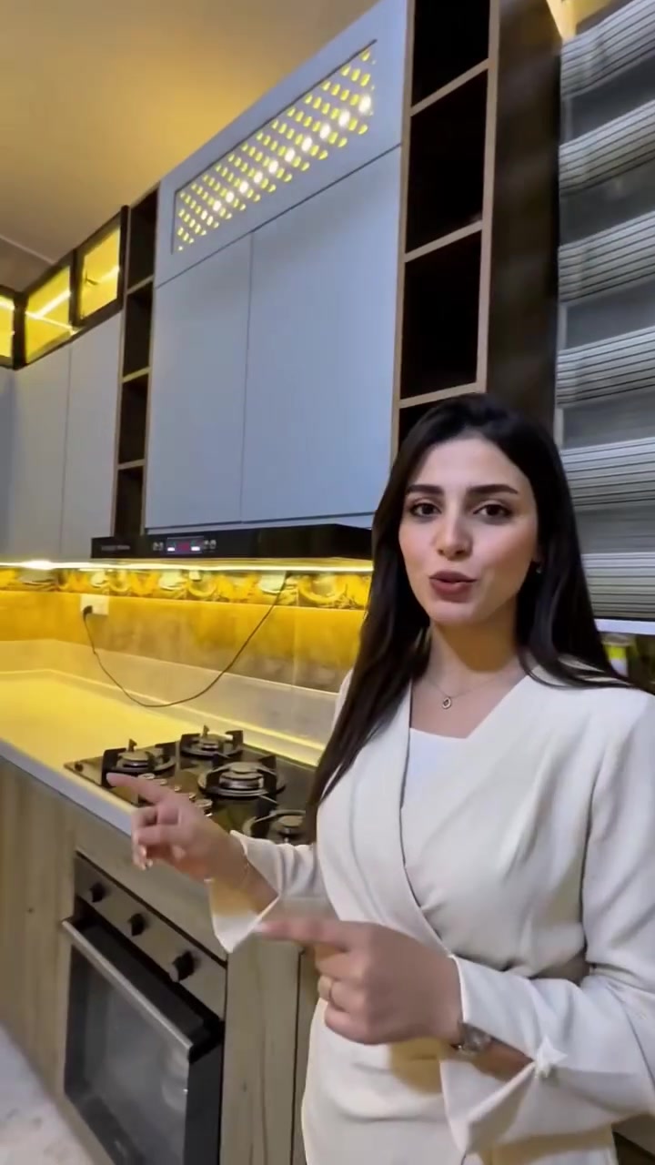 مع مهندس مازن لتصميم وتنفيذ المطابخ ✨
نصمم مطبخك حسب مساحتك وذوقك، ونخليه قطعة مميزة من بيتك. ❤️
إذا حاب تعرف السعر والتفاصيل أو تريد تصميم مطبخك حسب مساحتك، راسلنا على الواتساب وخلي نساعدك باختيار الأنسب إلك. 📲
📍 العنوان: بغداد الجديدة – مقابل دجاج بيروت
📲 واتساب: ***********
