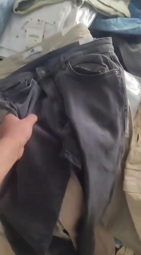 شروه بنطرون رجالي شبابي عدد 3000 قطعه.    من المعمل.  سيريات نضامي ومكسر.     تركي فول ليكره.  السعر.  1.50دولار.   للقطعه.   
***********
https://t.me/+hfEOvkkogrQ4M2Ji
